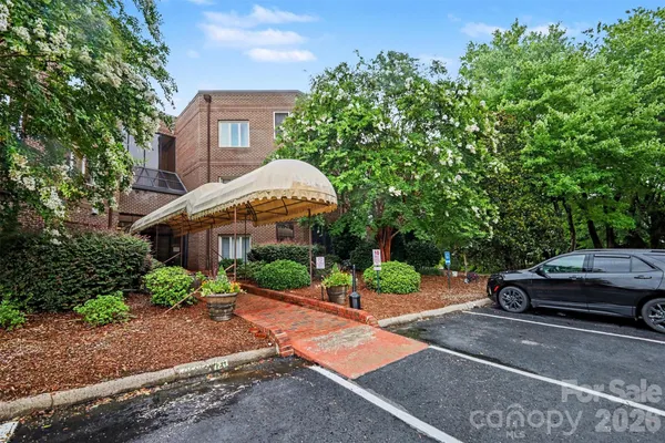 84 LAKE CONCORD RD M
