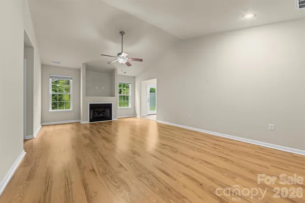 58 LILAC FIELDS WAY
