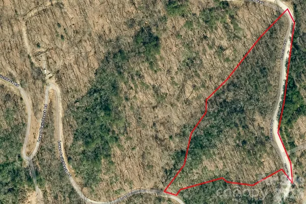 000 PINNACLE PKWY