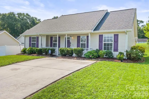 5405 KATHERINE CT