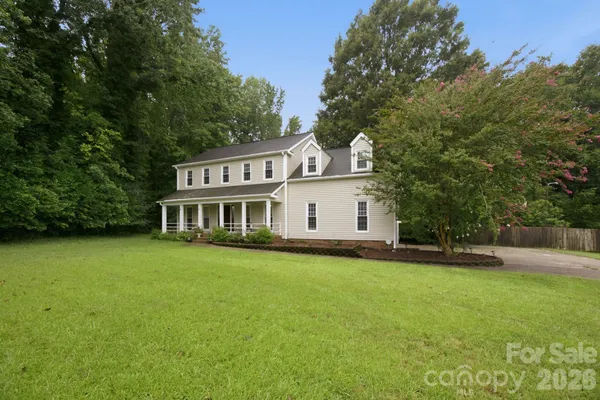 115 VALLEY GLEN DR