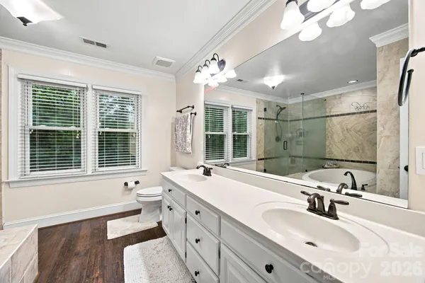115 VALLEY GLEN DR
