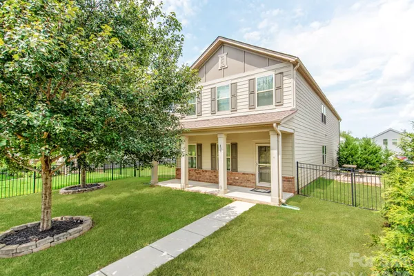 438 NIXON RD