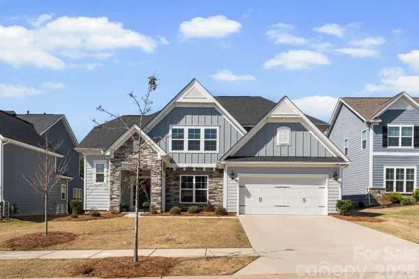 7017 KINGFISHER WAY