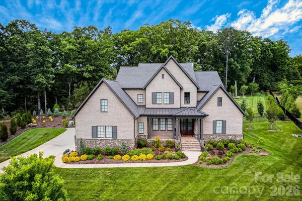 1115 SHELTON OAKS CT