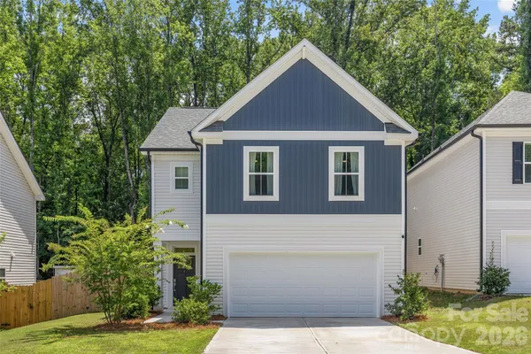 1913 MARLWOOD CIR