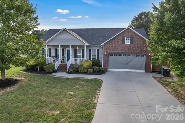 119 BROOKVIEW DR