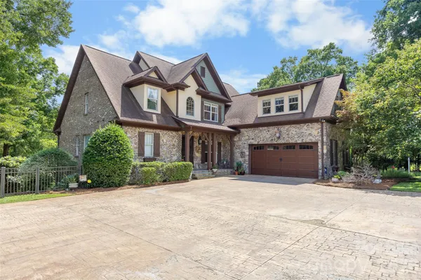 5301 MASONS FERRY RD