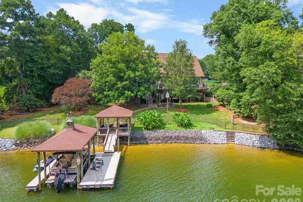 5301 MASONS FERRY RD