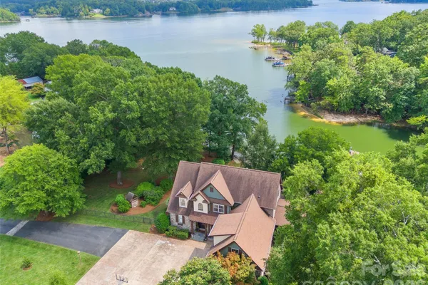 5301 MASONS FERRY RD