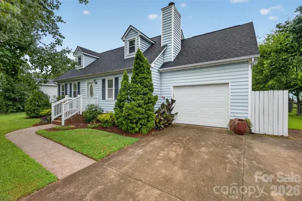 3550 FARM LAKE DR