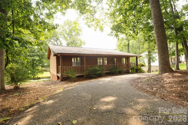 5516 BROOKWOOD LN