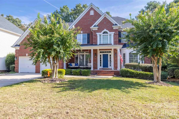 19008 HAMPTON WOODS CT