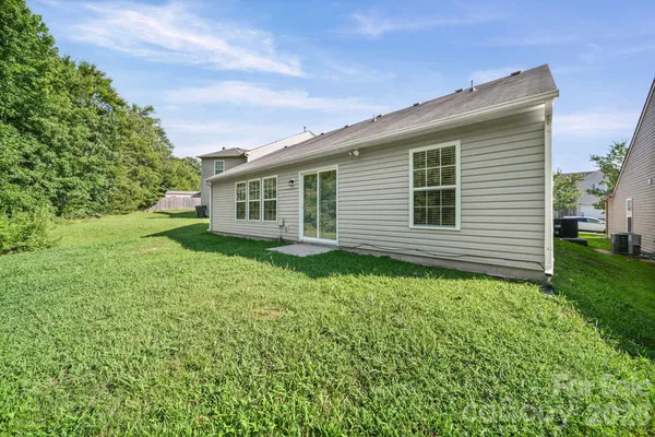 1604 BRAY DR