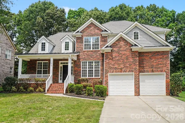 229 EDENSHIRE CT