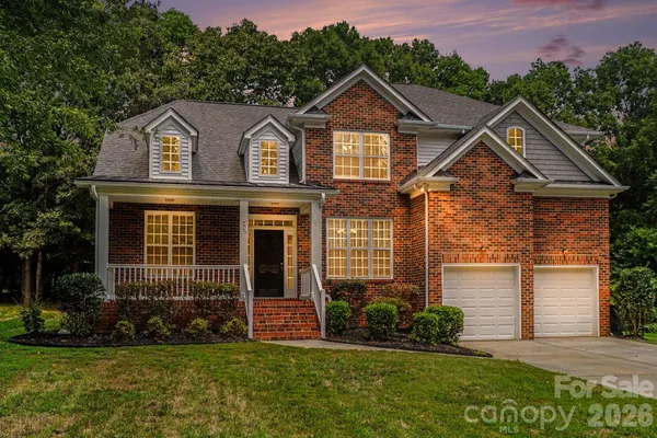 229 EDENSHIRE CT