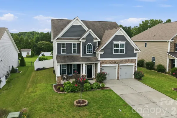 1235 HORSESUGAR RD