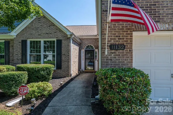 11132 CHASTAIN PARC DR