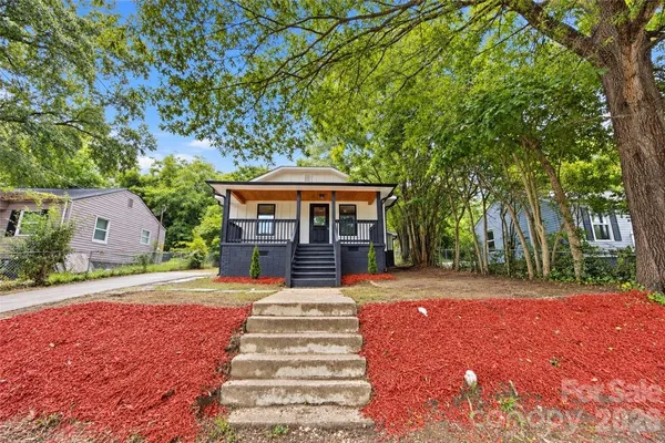 15 MEADOWVIEW AVE