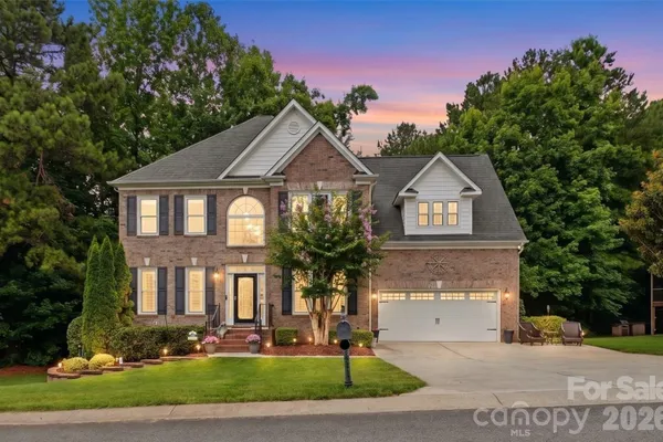 112 MILLWOOD DR