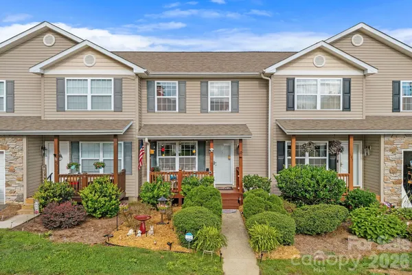 109 LOCH HAVEN RD