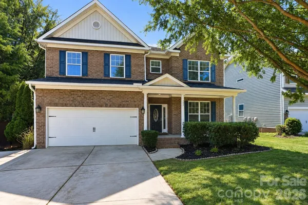 347 WINDY PINE DR