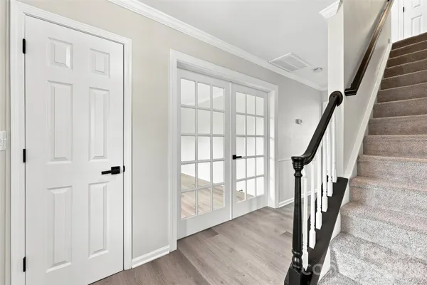 505 WHITEHEAD CT