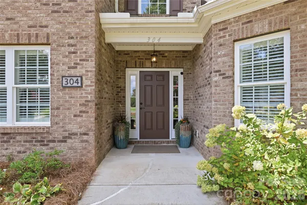 304 STUTTS RD 451