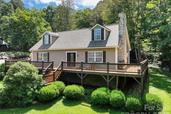 366 SEQUOYAH DR
