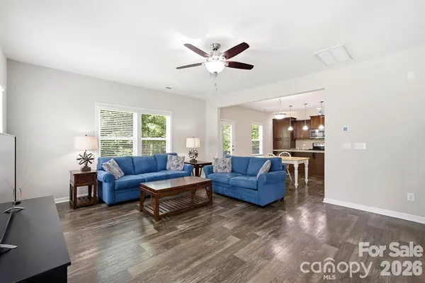 2628 COURTLAND DR