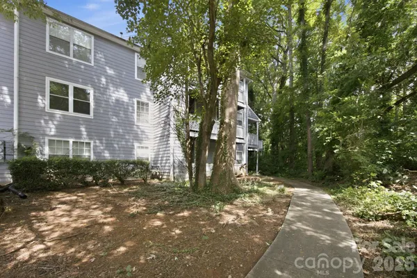 6005 PINEBARK CT