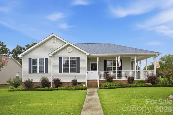 400 BROOKHOLLOW DR