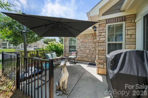 2307 VILLA OAKS CT