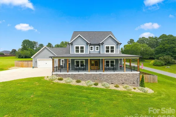 34 COLTS NECK LN