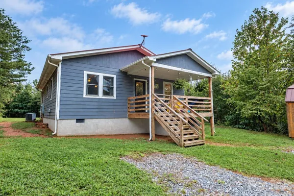 204 RICHARD RD
