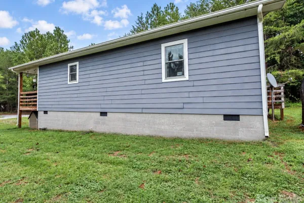 204 RICHARD RD