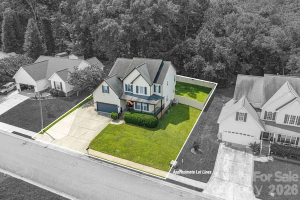 908 CAROLE SUMMEY DR