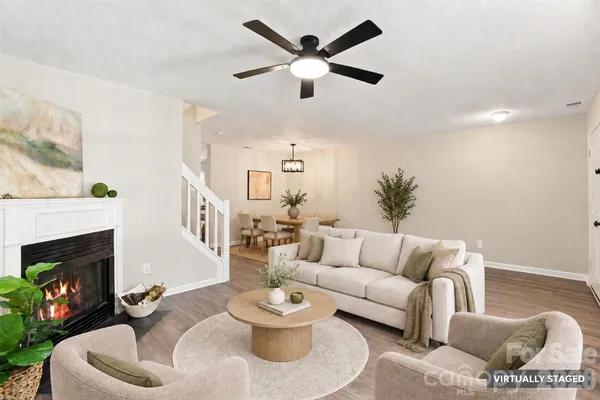 6766 CYPRESS TREE LN