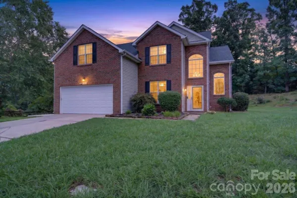 8100 LAUREL RUN DR