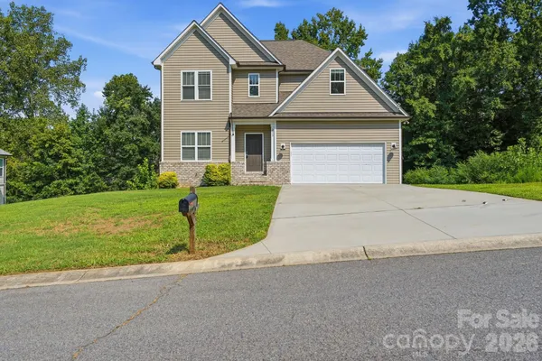 235 BROOK AVE