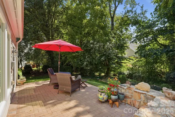 12102 HUMBOLDT DR