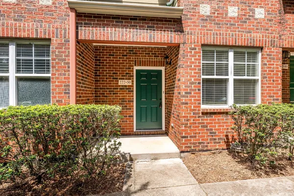 222 S TORRENCE ST 50