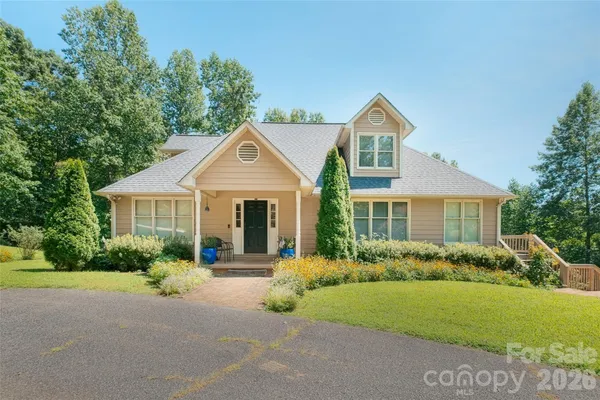 266 CEDARBROOK LN