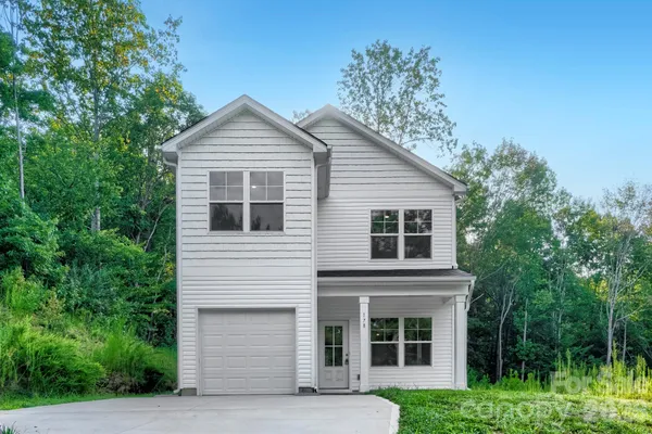 178 E PANTHER CREEK RD