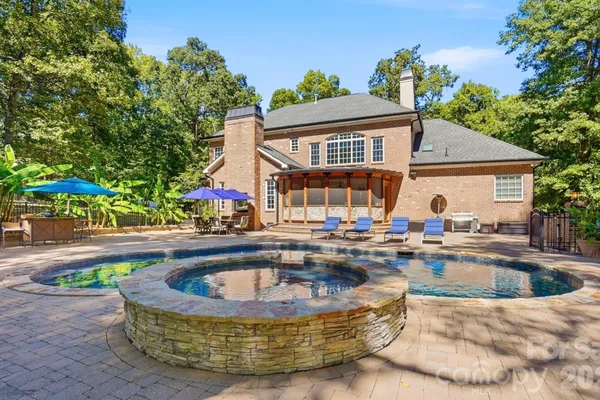 2930 SWEETGRASS LN