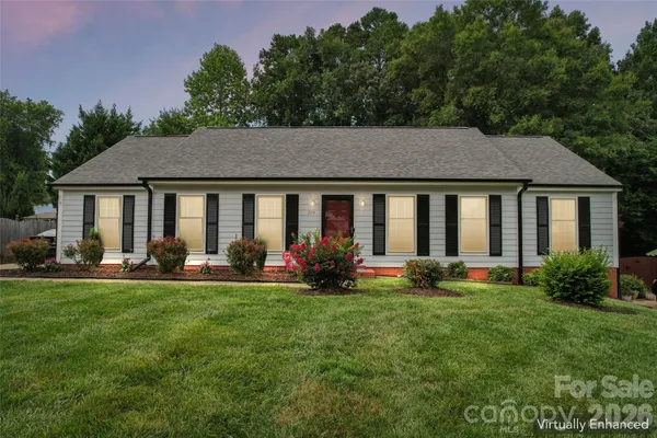 2114 VARDEN CT