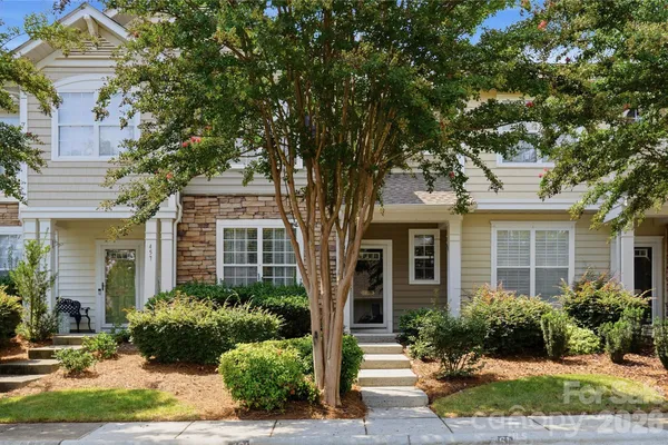 461 RIVER PARK RD