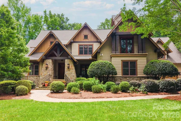 10930 GREEN HERON CT
