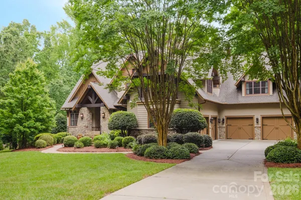 10930 GREEN HERON CT