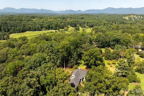 159 SILVER FOX LN